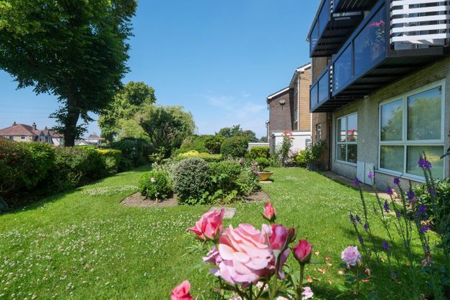 11, Braemar Court, Morecambe photo 2