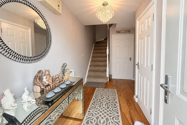 241, Longacres, Bridgend photo 2