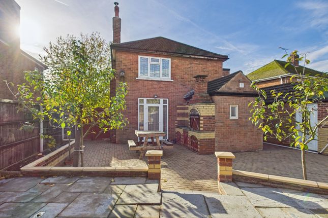 20 Woodland View, Scunthorpe photo 4