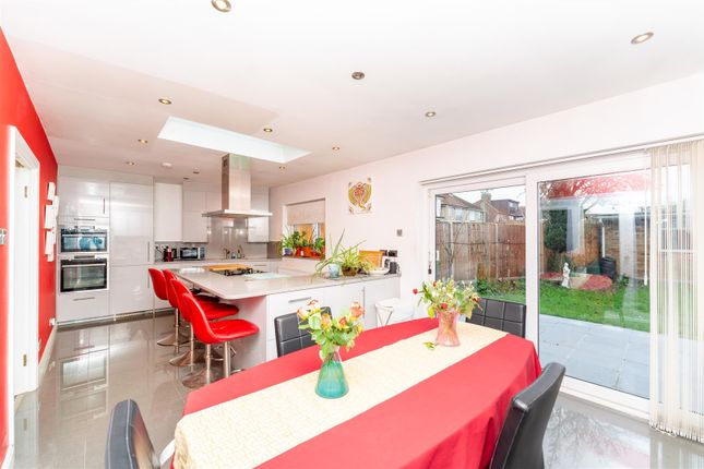 Semi-detached house for sale in Adelaide Road, Heston, Hounslow