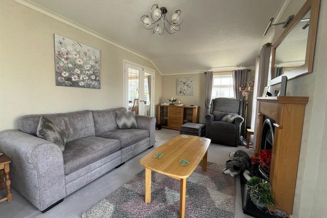 44 Cauldron Farm Barn Park, Cauldron Barn Road, Swanage photo 4