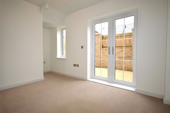 4, Canon Woods Close, Dorset photo 4