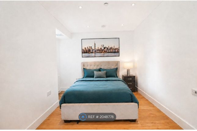 Flat   Eldridge Road, London photo 5