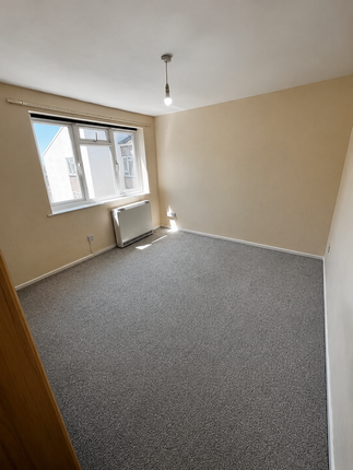 29, Locking Road, Weston-super-Mare photo 5