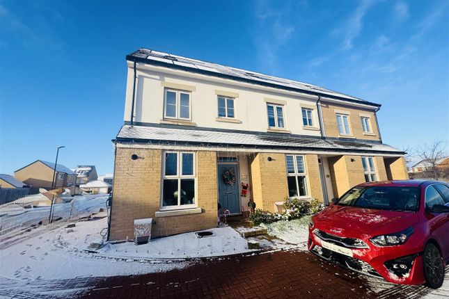 3-bed house on 10, Hedley Close, Houghton Le Spring, £220,000