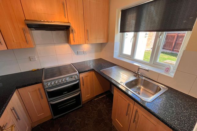 2 Blackthorn Close, Chatteris photo 5