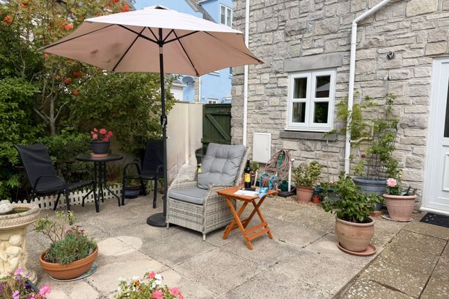 22, Fancys Close, Dorset photo 2