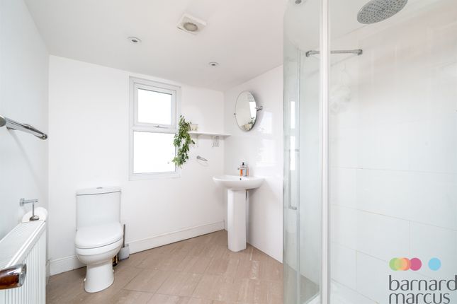 Semi-detached house for sale in Fallow Court Avenue, London