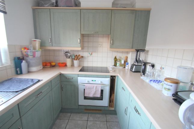 22, Stoneacre Court, Maidstone photo 3