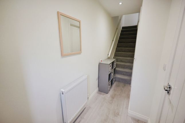 92, Laburnum Grove, Bishop Auckland photo 2