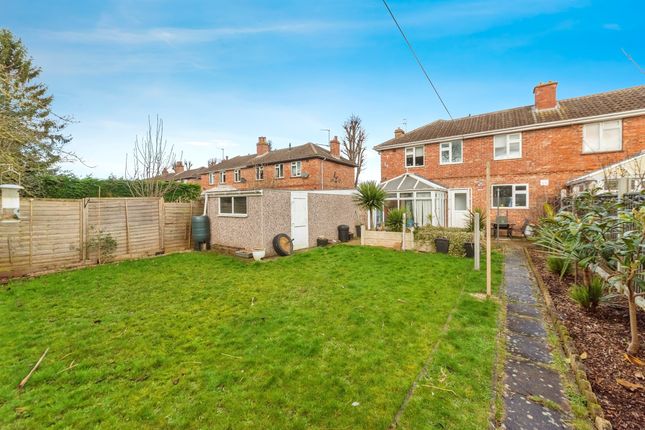 Semi-detached house for sale in Dysart Road, Grantham