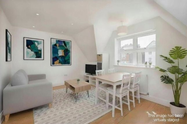 Flat 7 Bonsor House,, 212-214 Merton Road, London photo 2