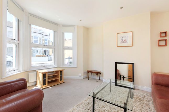 Thumbnail Flat to rent in Ballater Road, Brixton, London