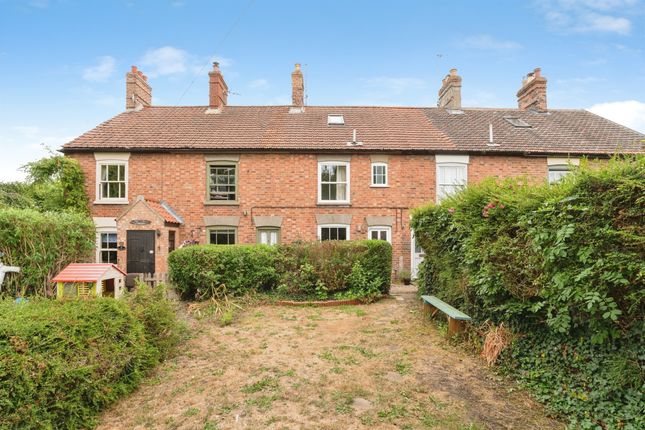 3-bed house on 3, Riverside Cottages, The Street, Norwich, £190,000