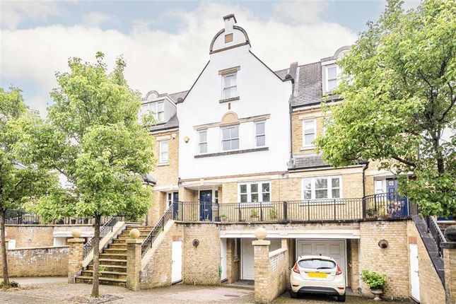 Thumbnail Property for sale in Admiralty Way, Teddington