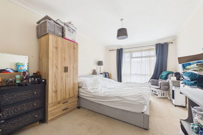 40, Test Road, Lancing photo 4