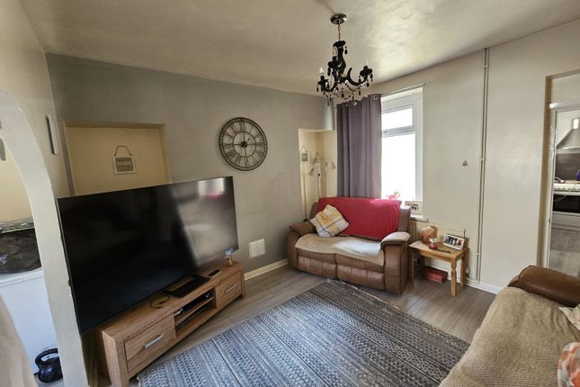 46, Greenway Road, Neath photo 3