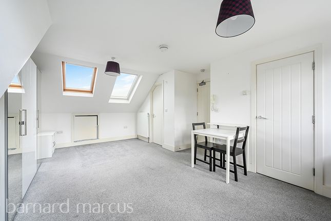 Flat 4, 661, Great West Road, ISLEWORTH photo 5