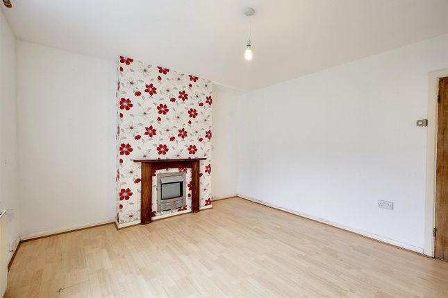 Terraced house for sale in Austrey Avenue, Beeston, Nottingham