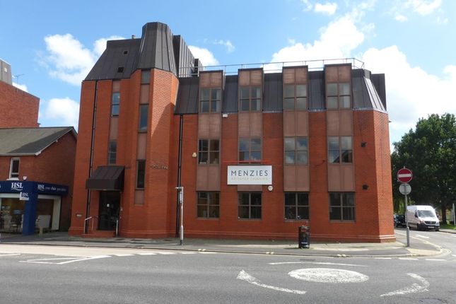 Office to let in Victoria Road, Farnborough