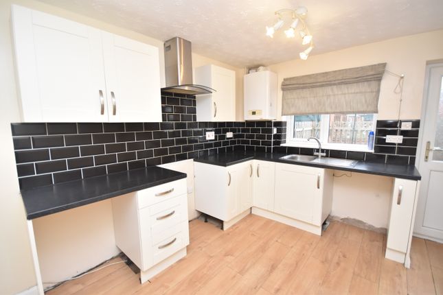 3, Park View, Whitchurch photo 4