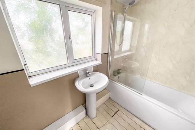 12, Tunstall Road, Newton Aycliffe photo 4