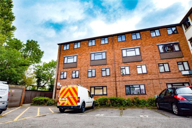 Thumbnail Flat to rent in Langdale Court, Amington, Tamworth, Staffordshire