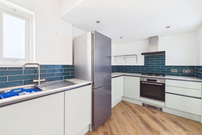 Flat 2, Roseveare,, Bencoolen Road, Cornwall photo 4