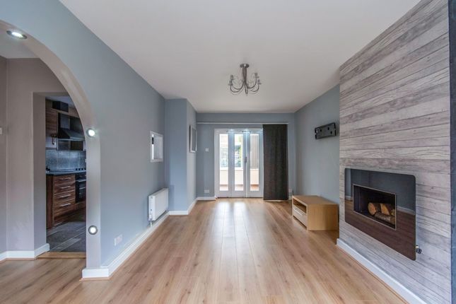 40, Aldesworth Road, South Yorkshire photo 2