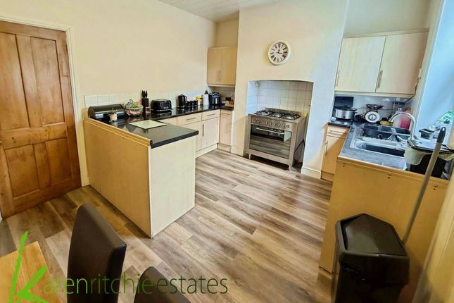 67, Markland Hill Lane, Bolton photo 5