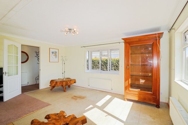 20, Four Oaks Park, Eye Road, EYE photo 2
