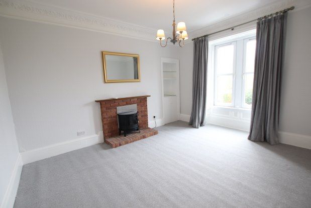 Thumbnail Flat to rent in Walker Place, Arbroath