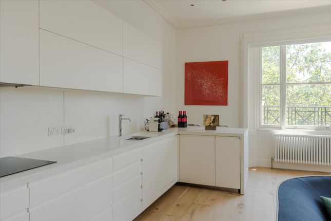 Flat for sale in Hyde Park Gardens, London