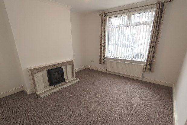 Terraced house to rent in Gladstone Terrace, Durham