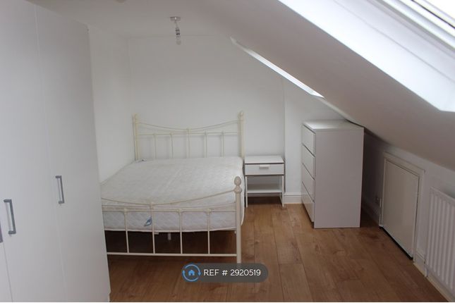B Coverton Road, London photo 5