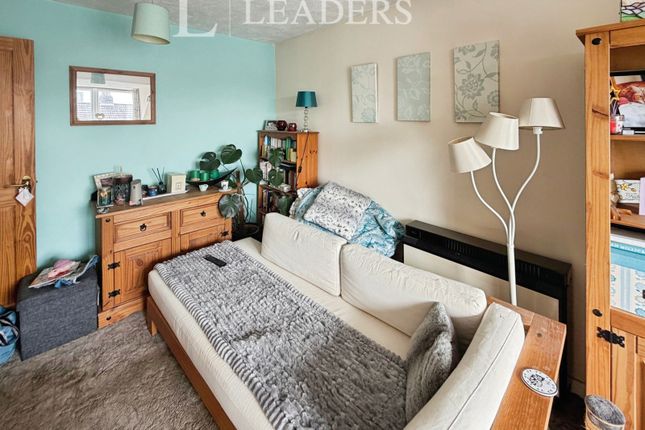 Flat 16,, Cunningham Court, Southsea photo 4