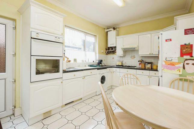 Terraced house for sale in Pargeter Road, Smethwick, West Midlands