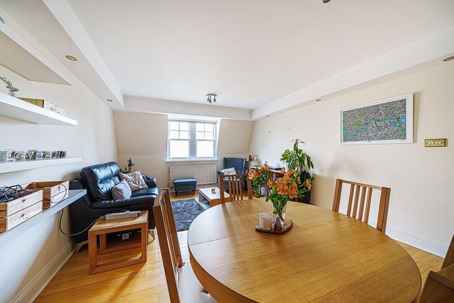 Thumbnail Flat for sale in Cedar Lodge, London