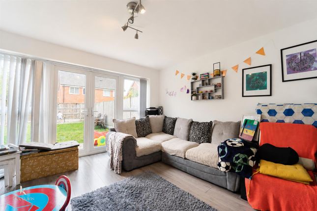 2G, Kennedy Road, Salford photo 2