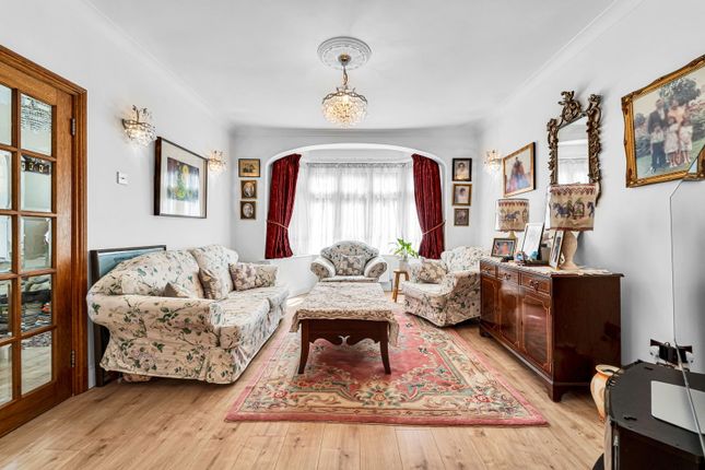 3-bed house on 267, Brunswick Road, London, £800,000