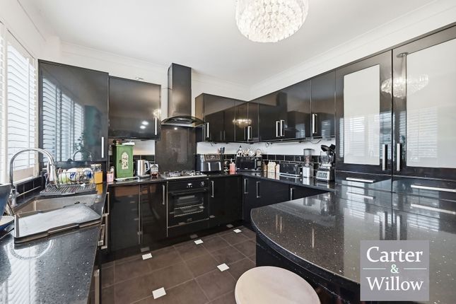 16, Cadiz Road, Dagenham photo 4