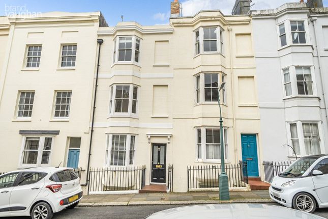 Thumbnail Terraced house to rent in Lower Market Street, Hove, East Sussex