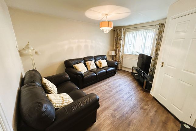 15, Gelli Deg, Swansea photo 2