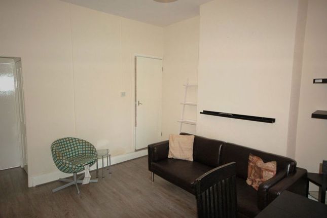271, Hubert Road, Birmingham photo 2