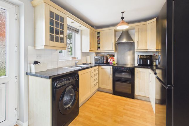34 Colwick Manor Farm, Nottingham photo 3