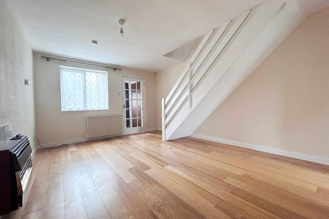 46, Somergate Road, Cheltenham photo 3