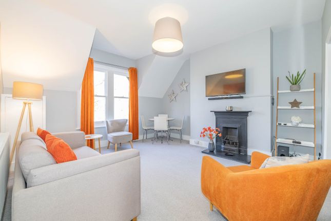 Flat 3, 185, Old Dover Road, Kent photo 2