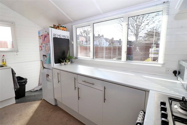 Flat for sale in Bournemouth Park Road, Southend-On-Sea, Essex