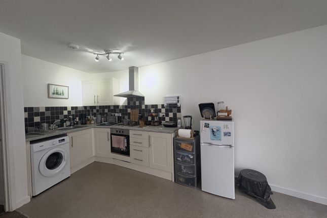 Ground Floor Flat, 5 St Nicholas Street, Bodmin photo 2