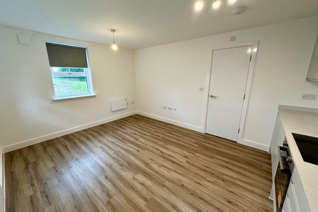 43, Eliza Grant Road, LEEDS photo 4